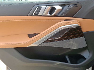 2025 BMW X6 xDrive40i Sports Activity Coupe