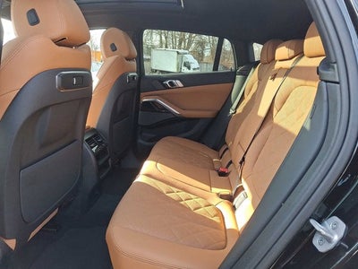 2025 BMW X6 xDrive40i Sports Activity Coupe