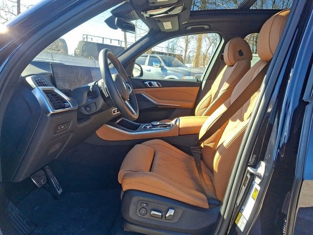 2025 BMW X5 xDrive50e Plug-In Hybrid