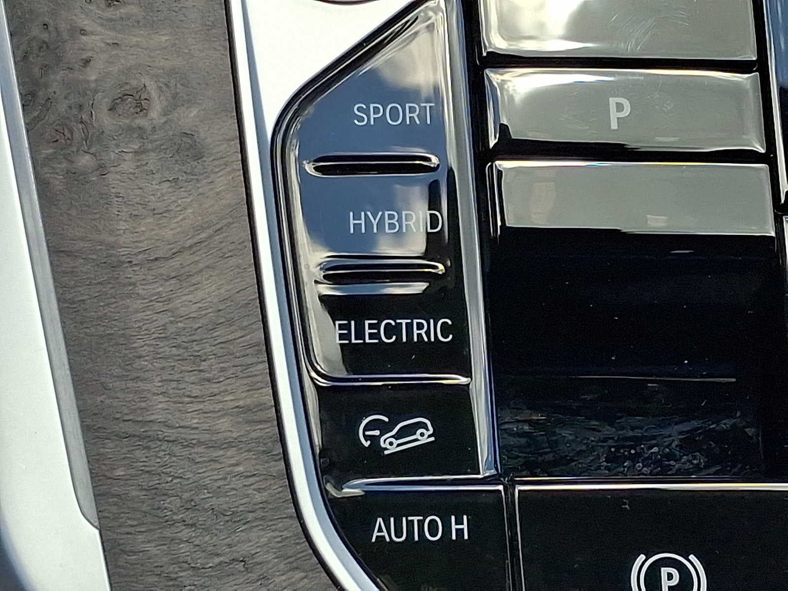 2024 BMW X5 xDrive50e Plug-In Hybrid