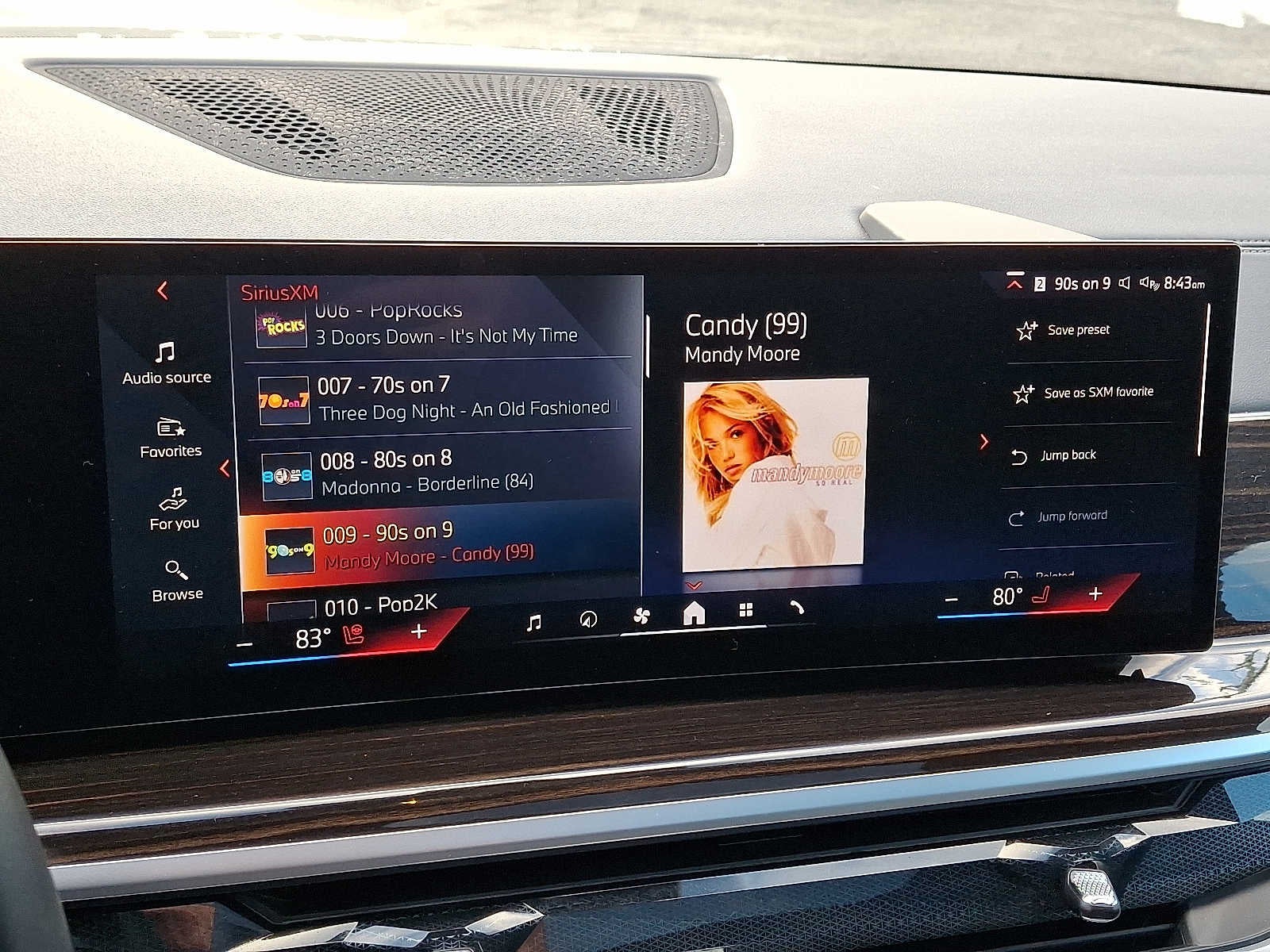 2025 BMW X5 xDrive50e Plug-In Hybrid