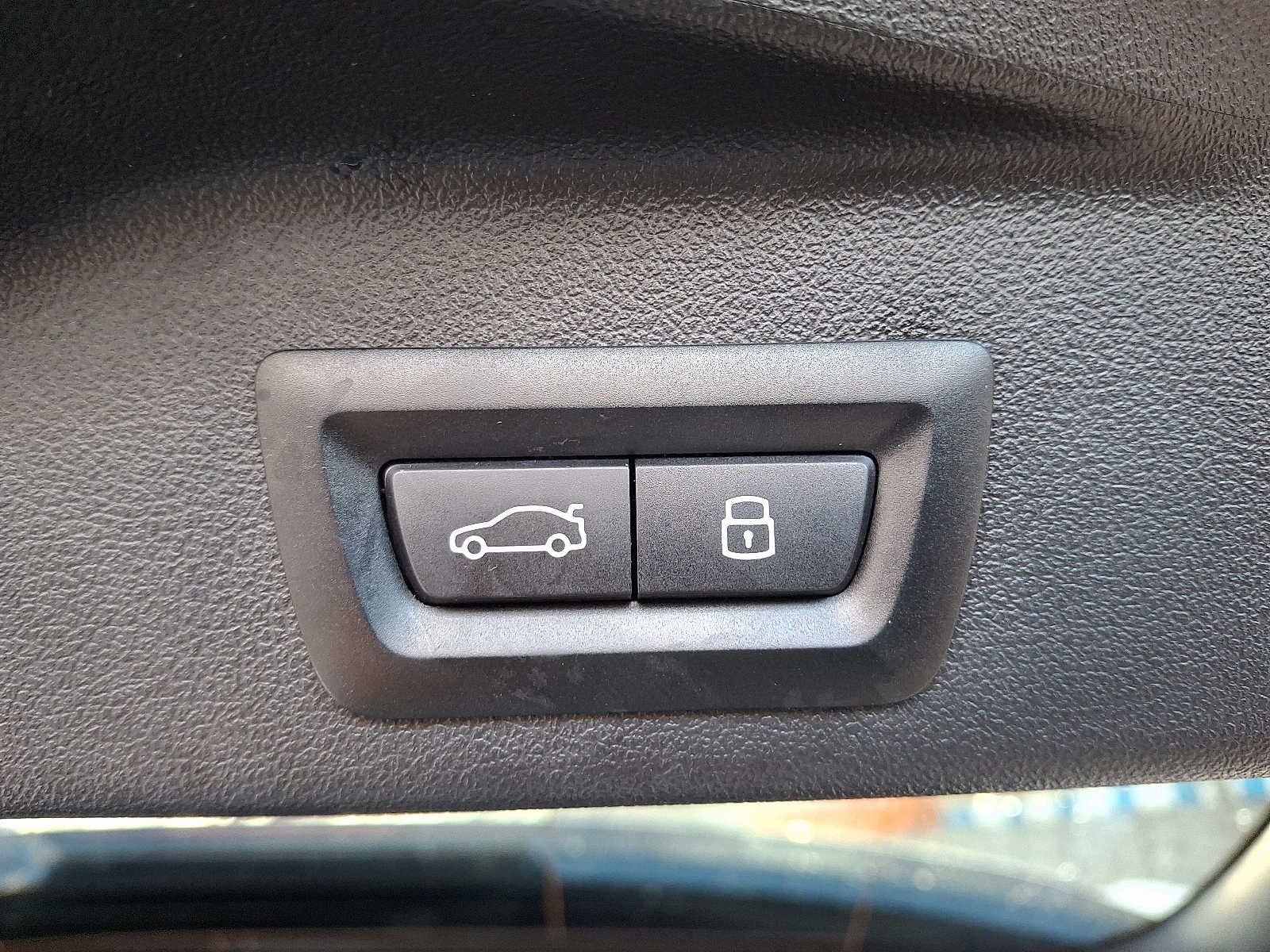 2025 BMW X5 xDrive50e Plug-In Hybrid