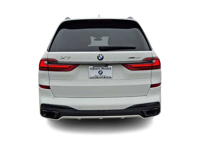 2022 BMW X7 xDrive40i Sports Activity Vehicle