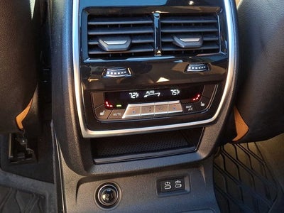 2022 BMW X7 xDrive40i Sports Activity Vehicle