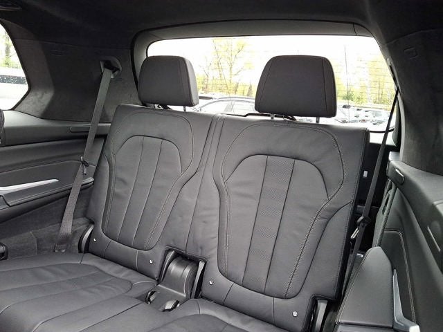2022 BMW X7 xDrive40i Sports Activity Vehicle