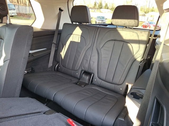 2022 BMW X7 xDrive40i Sports Activity Vehicle