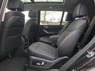 2022 BMW X7 xDrive40i Sports Activity Vehicle