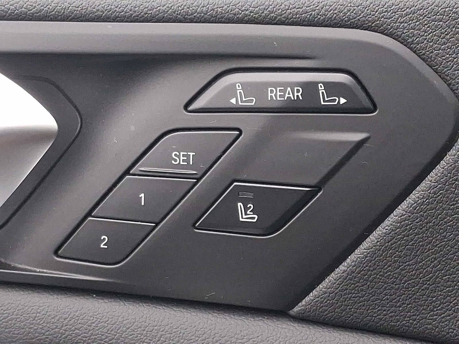 2022 BMW X7 xDrive40i Sports Activity Vehicle