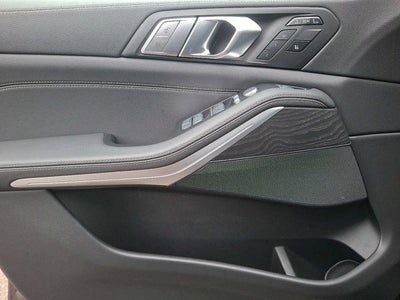 2022 BMW X7 xDrive40i Sports Activity Vehicle