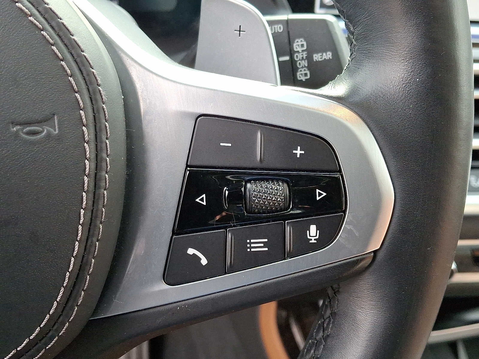 2021 BMW X7 xDrive40i Sports Activity Vehicle