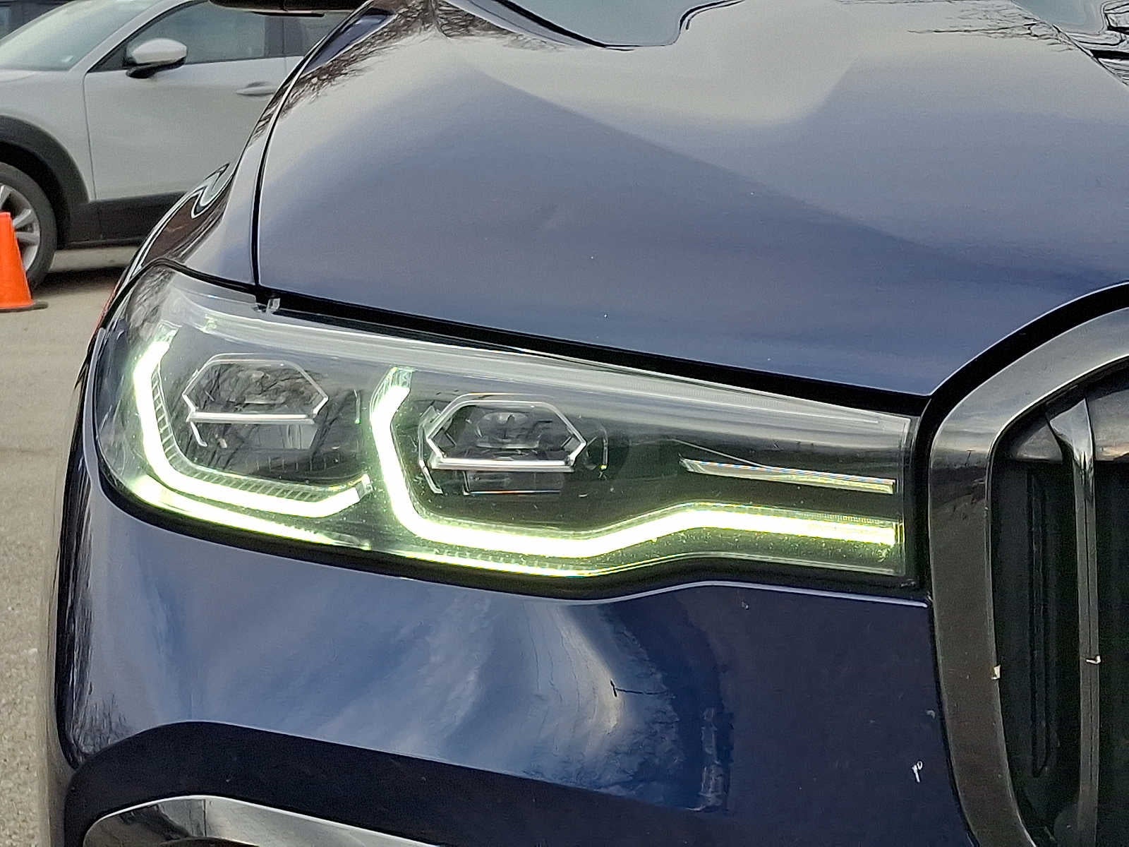 2021 BMW X7 xDrive40i Sports Activity Vehicle