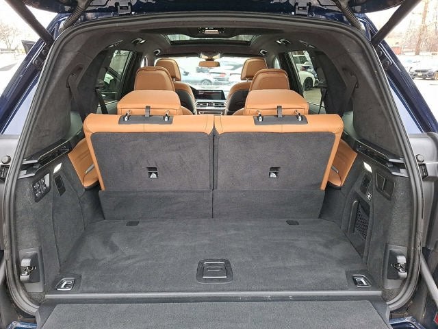 2021 BMW X7 xDrive40i Sports Activity Vehicle