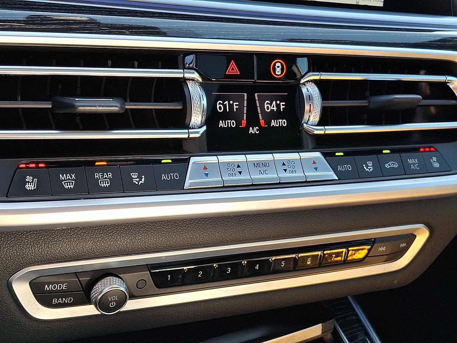 2022 BMW X7 M50i Sports Activity Vehicle