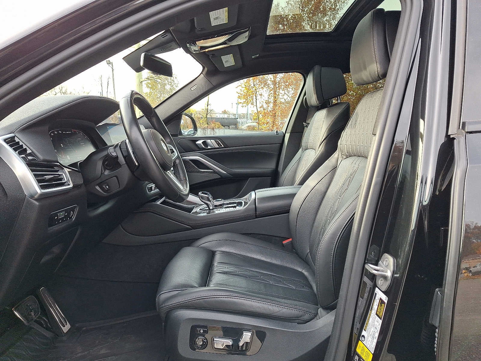 2023 BMW X6 M50i Sports Activity Coupe