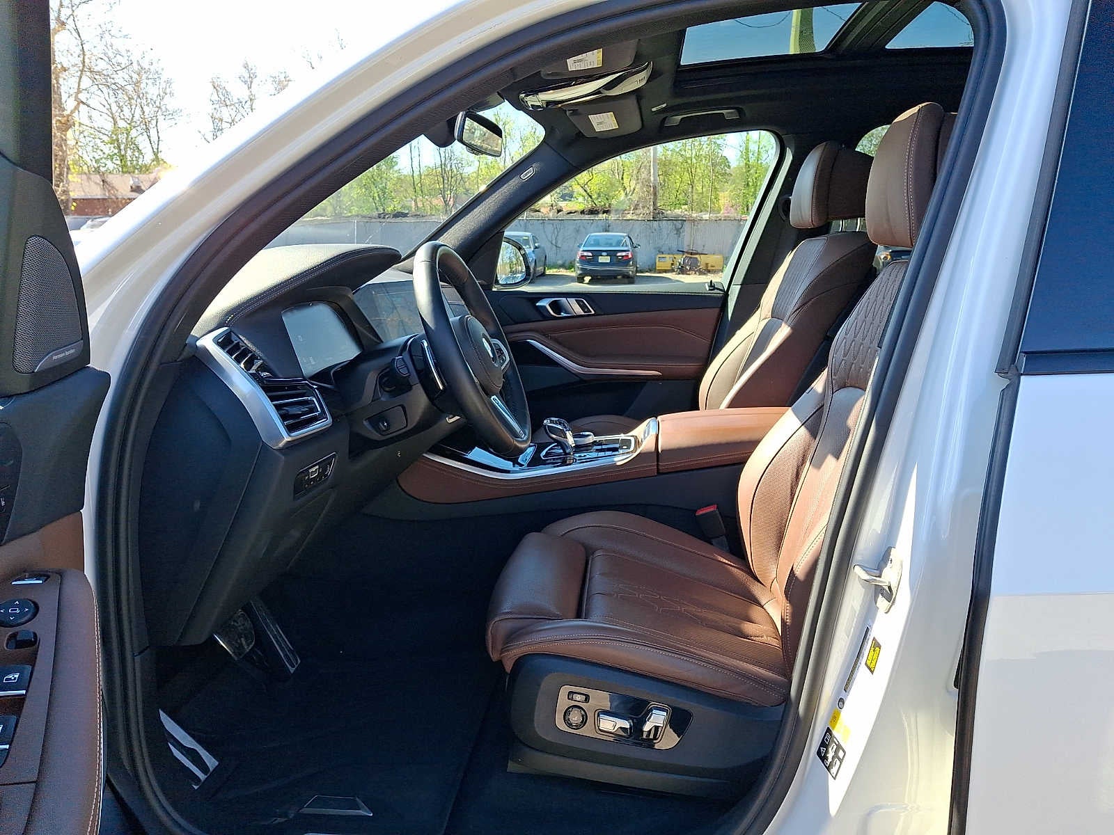 2023 BMW X5 M50i Sports Activity Vehicle