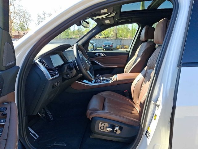 2023 BMW X5 M50i Sports Activity Vehicle