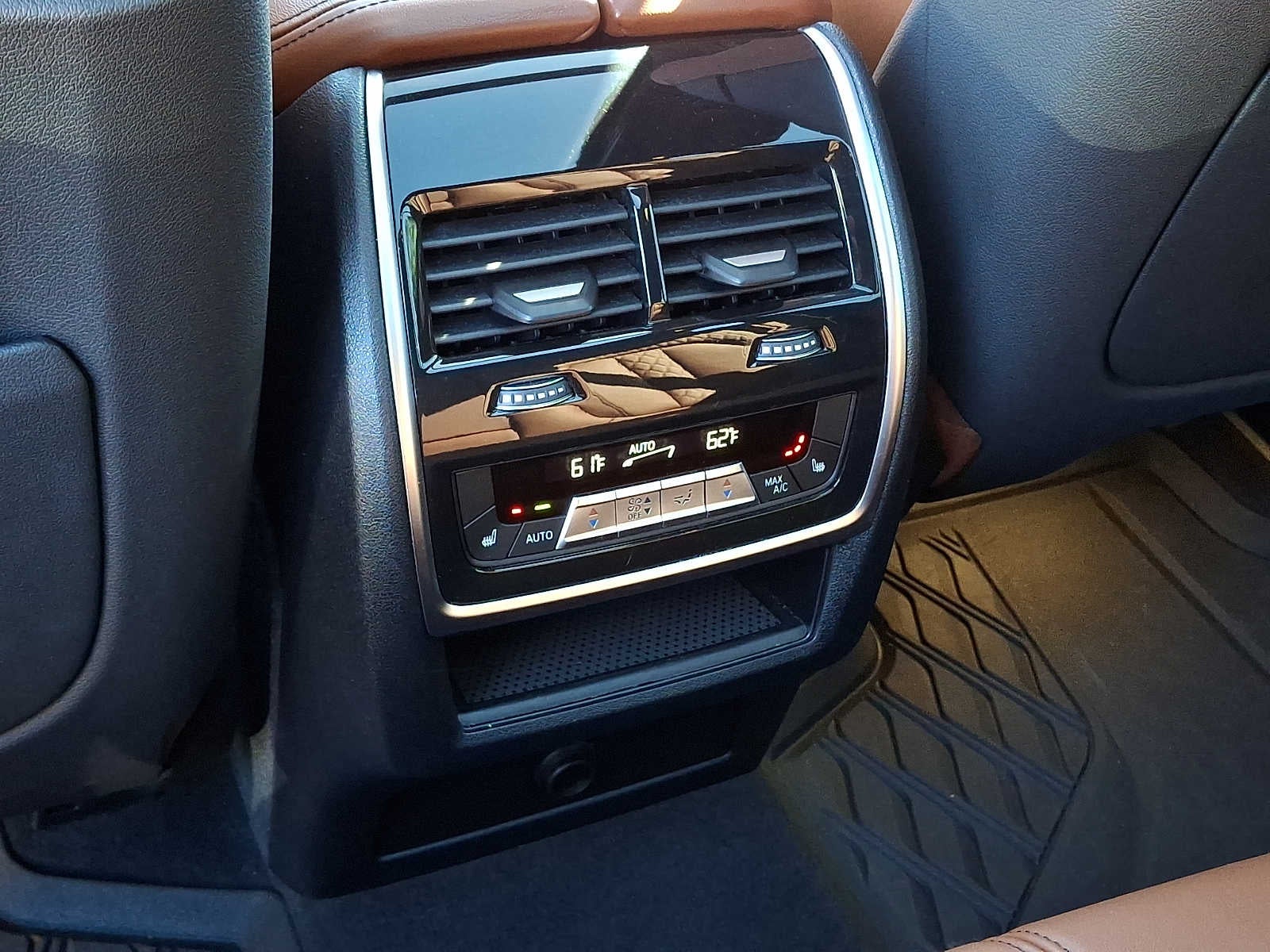 2023 BMW X5 M50i Sports Activity Vehicle