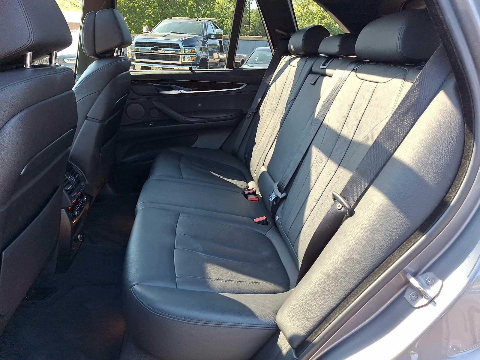 2015 BMW X5 AWD 4dr xDrive50i