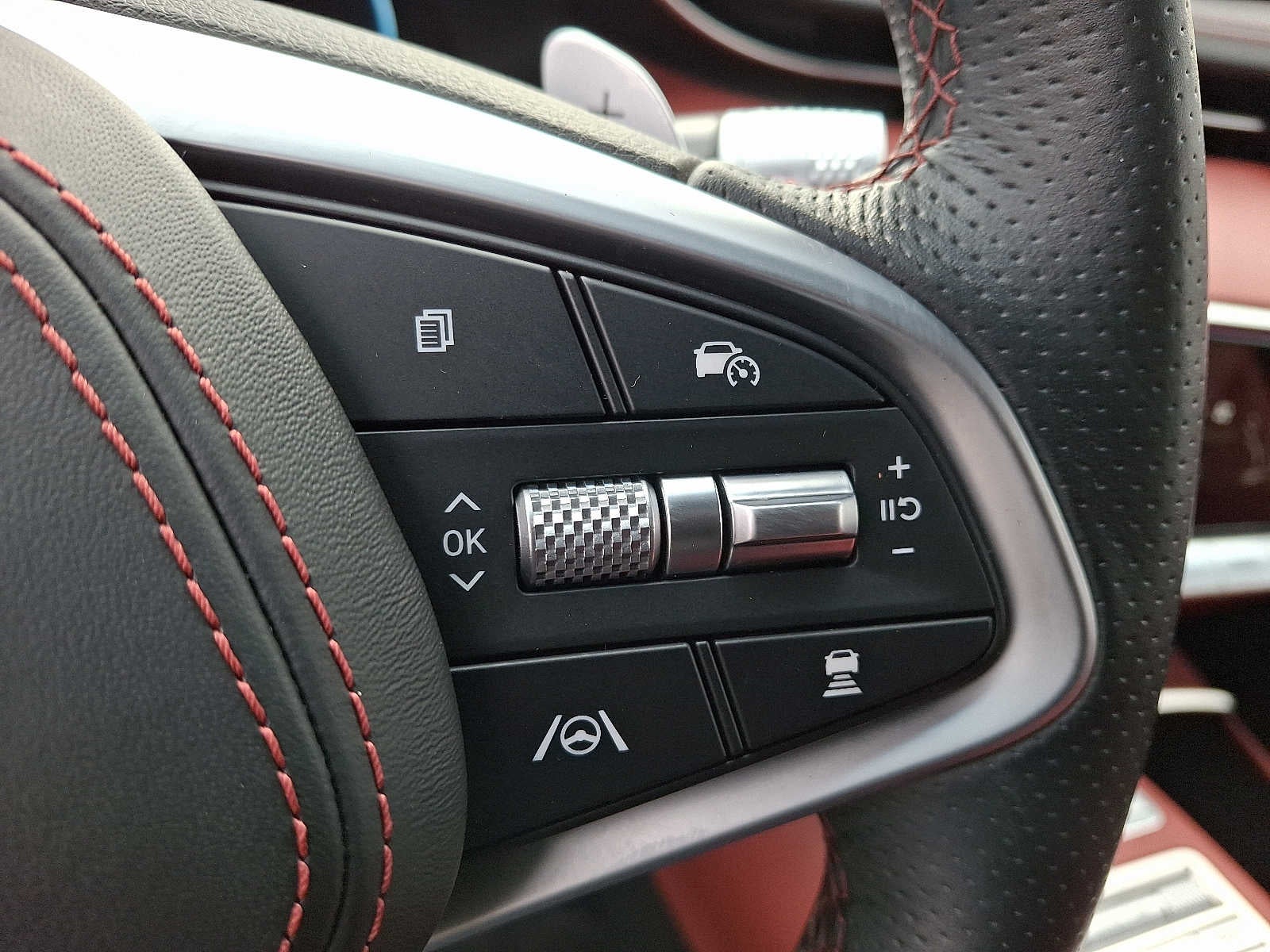 2023 Genesis GV70 2.5T AWD