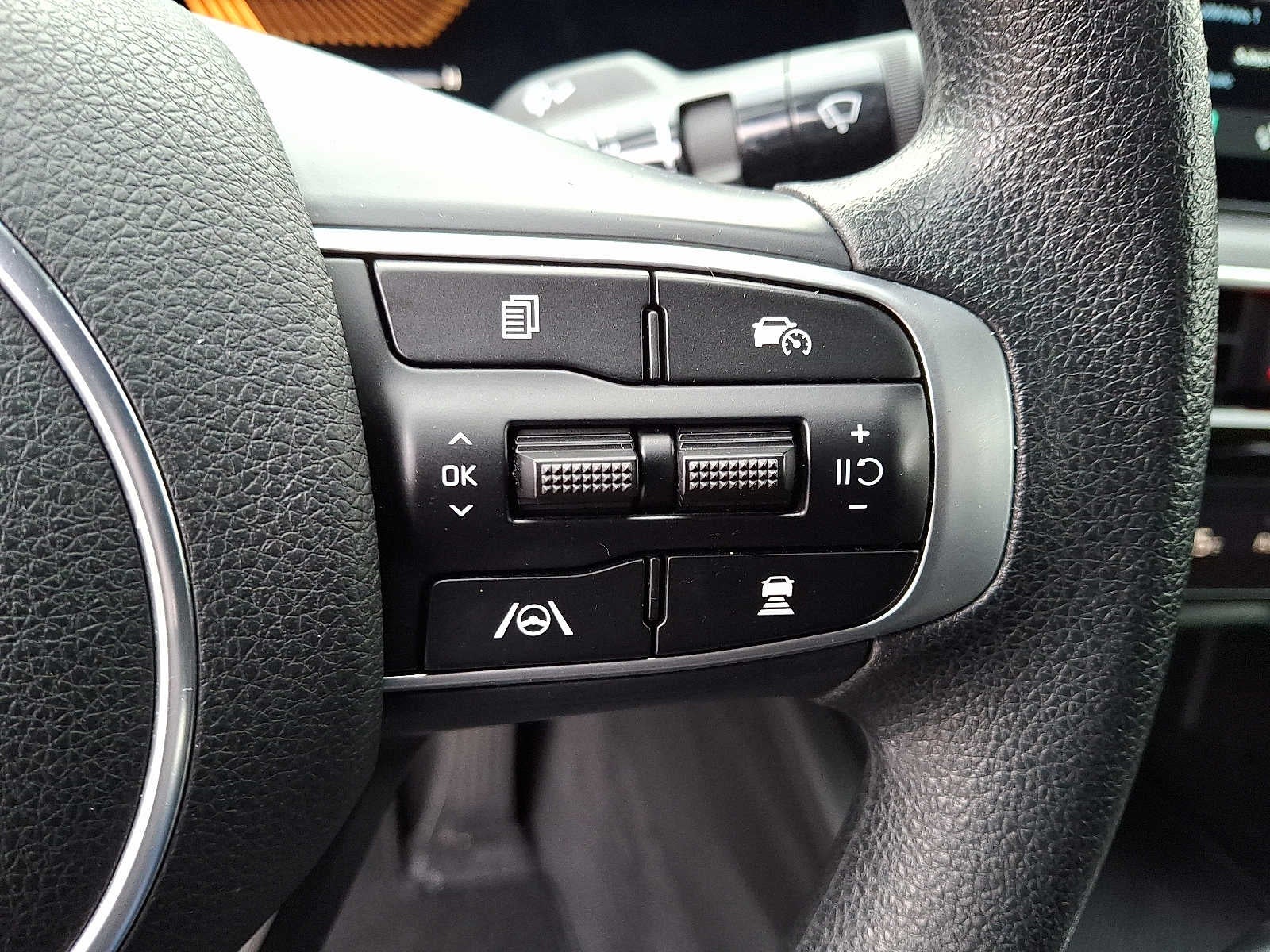 2025 Kia K5 LXS Auto FWD