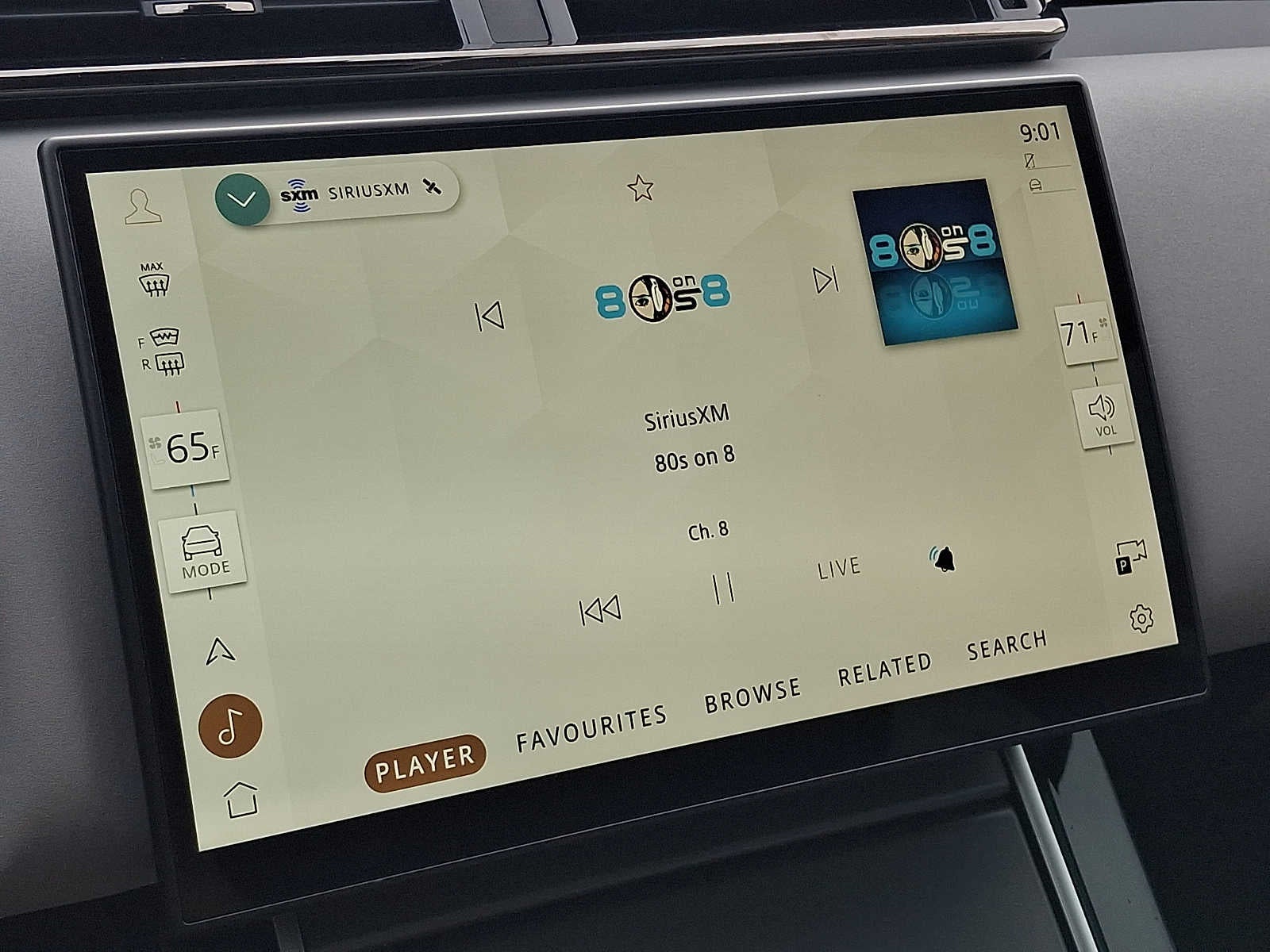 2025 Land Rover Range Rover Velar P250 Dynamic SE