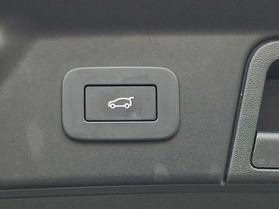 2025 Land Rover Range Rover Velar P250 Dynamic SE