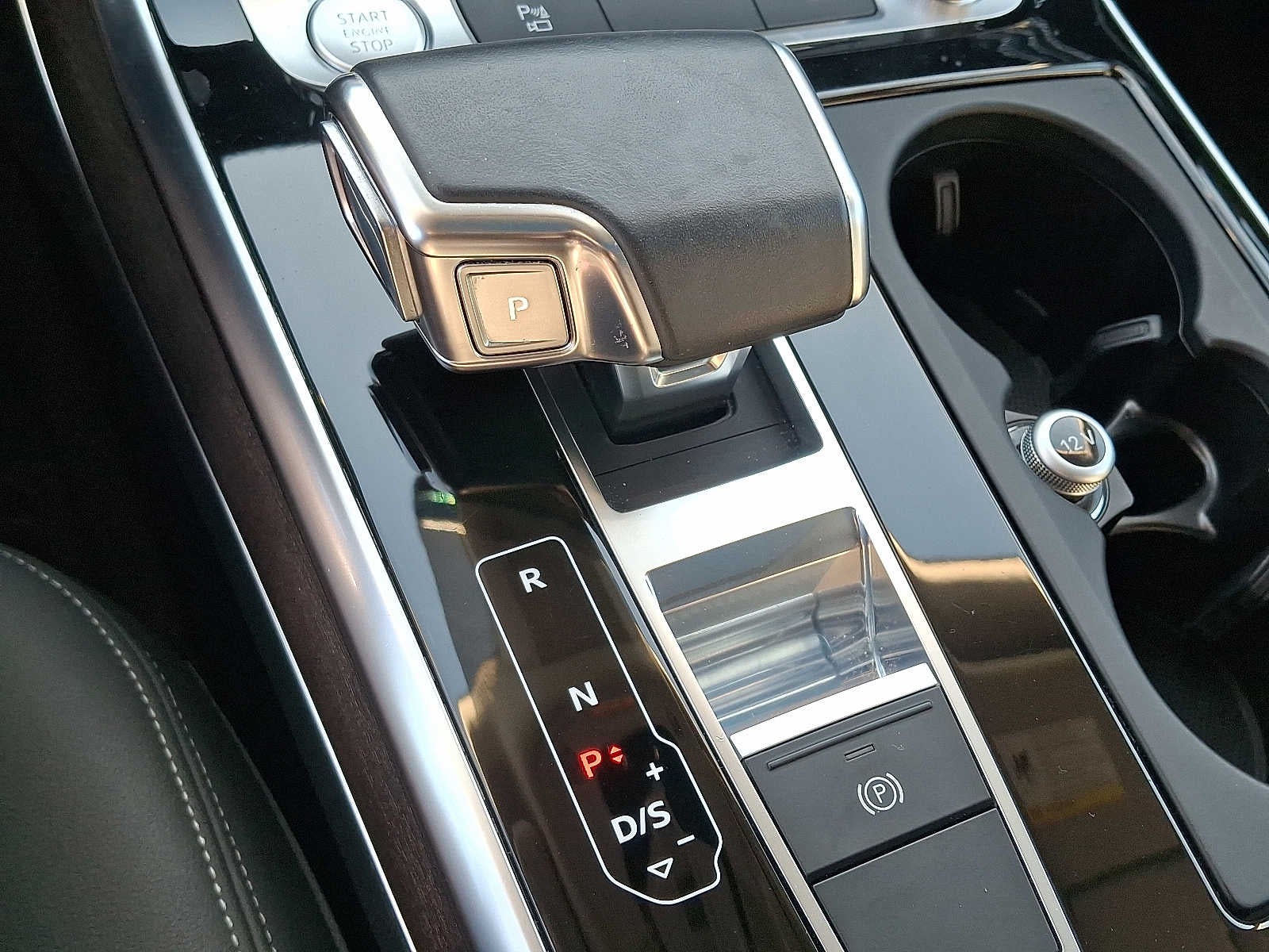 2020 Audi Q8 Premium 55 TFSI quattro