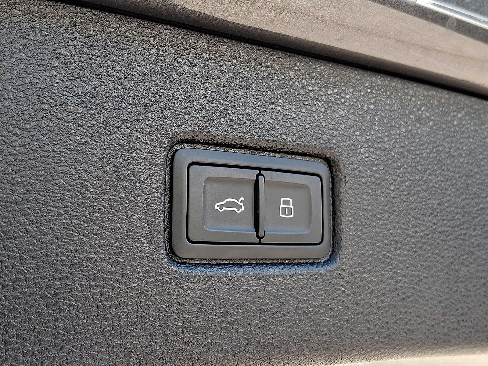 2019 Audi Q7 Premium Plus 45 TFSI quattro