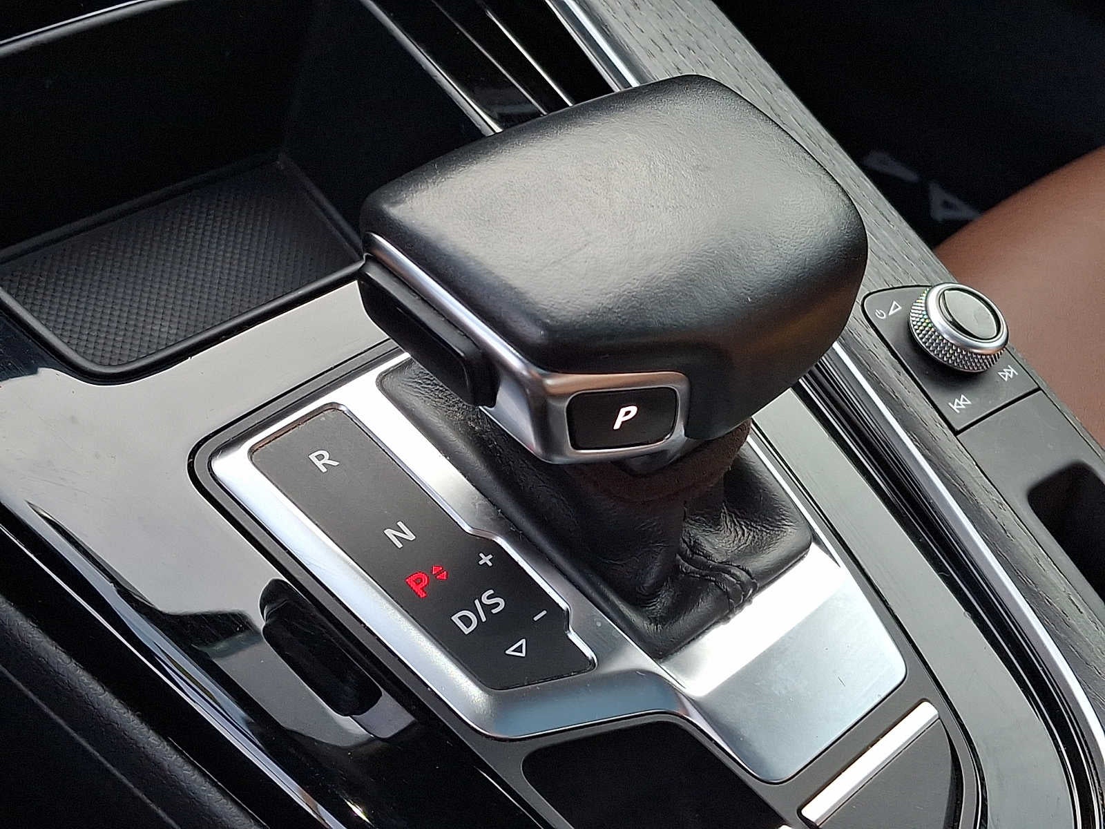 2021 Audi A4 S line Premium 45 TFSI quattro