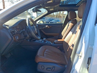 2019 Audi A4 Premium Plus 45 TFSI quattro