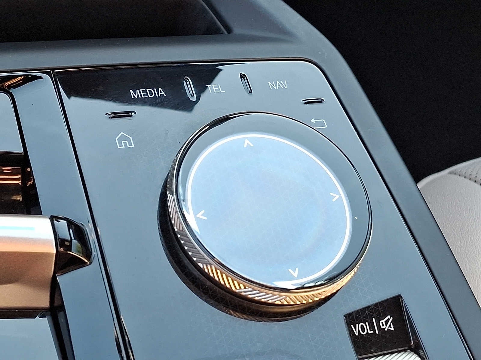 2024 BMW iX xDrive50 Sports Activity Vehicle