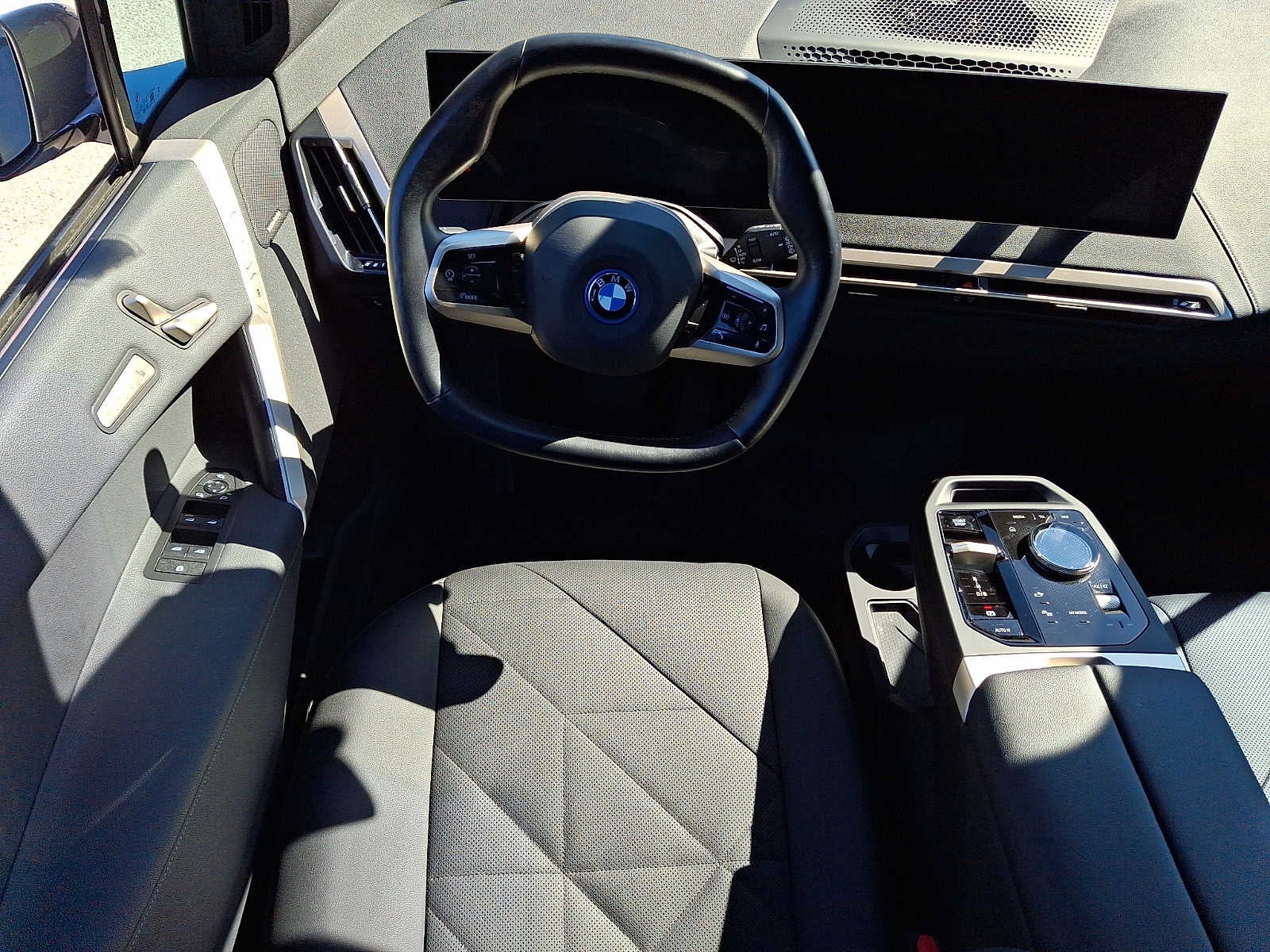 2024 BMW iX xDrive50 Sports Activity Vehicle