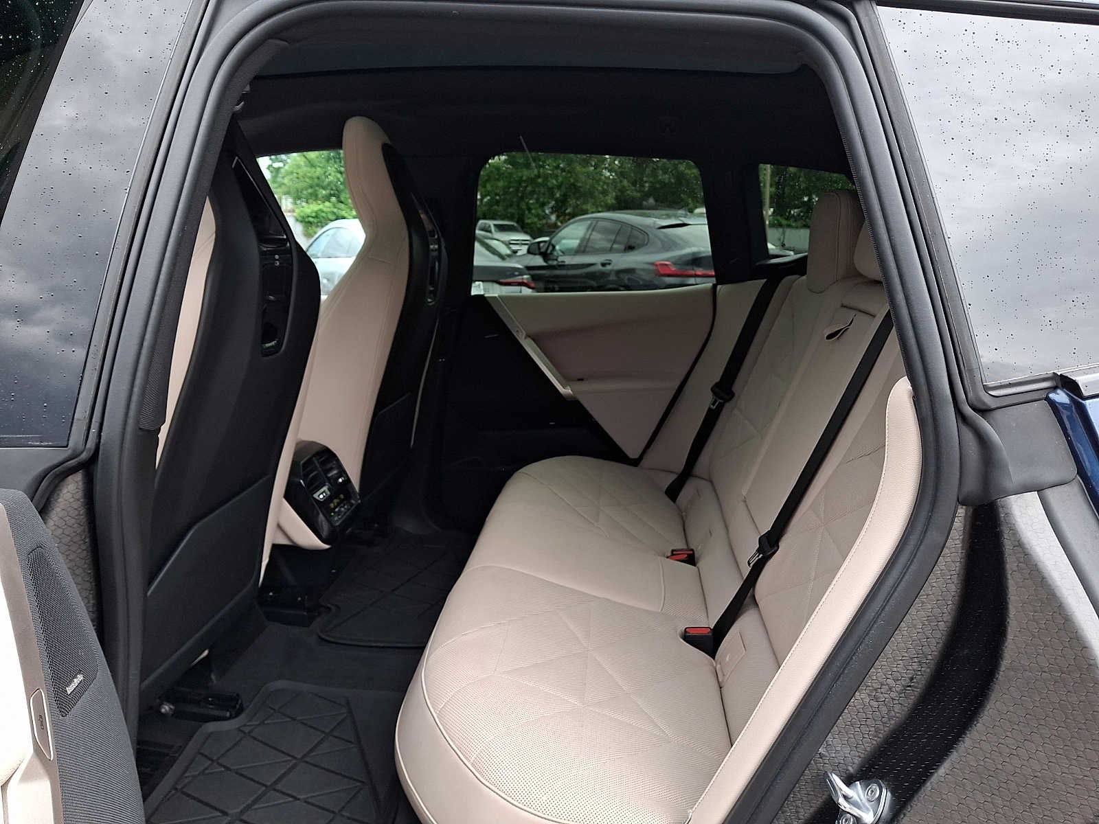 2024 BMW iX xDrive50 Sports Activity Vehicle