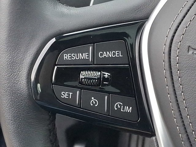 2023 BMW 5 Series 530i xDrive Sedan