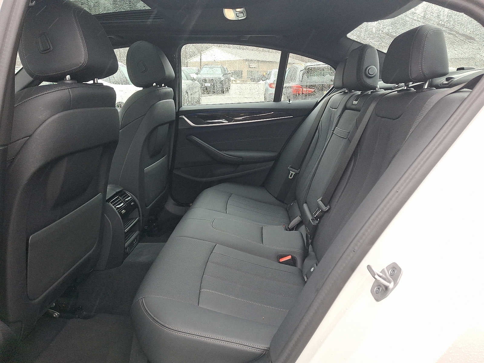 2023 BMW 5 Series 530i xDrive Sedan