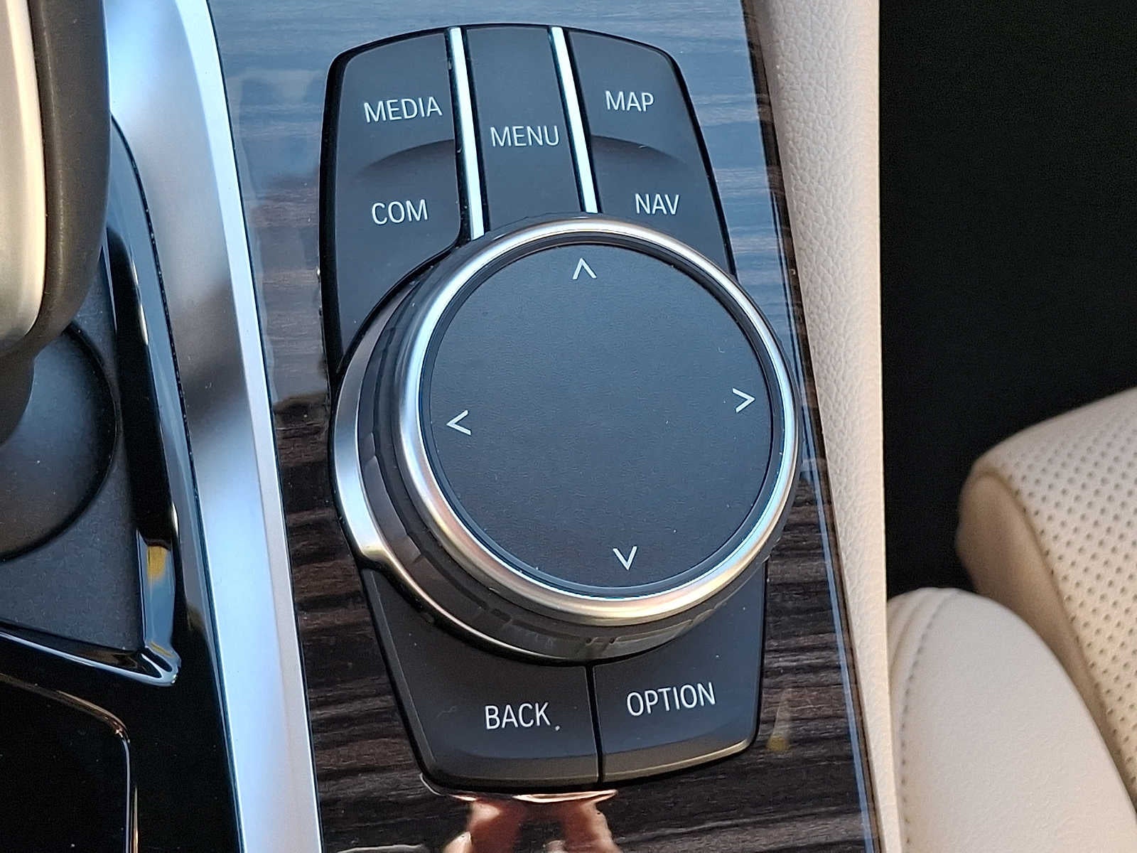 2023 BMW 5 Series 530i xDrive Sedan