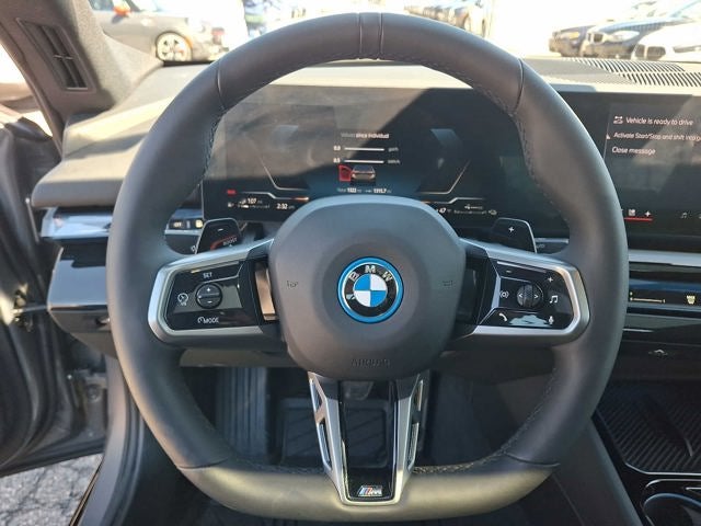 2026 BMW 5 Series 550e xDrive Sedan