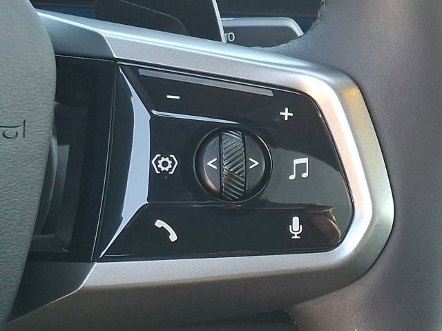 2026 BMW 5 Series 550e xDrive Sedan