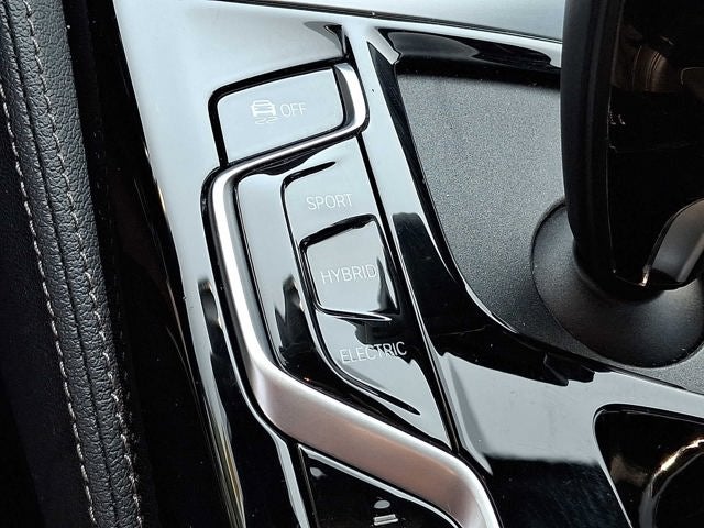 2023 BMW 5 Series 530e xDrive Plug-In Hybrid