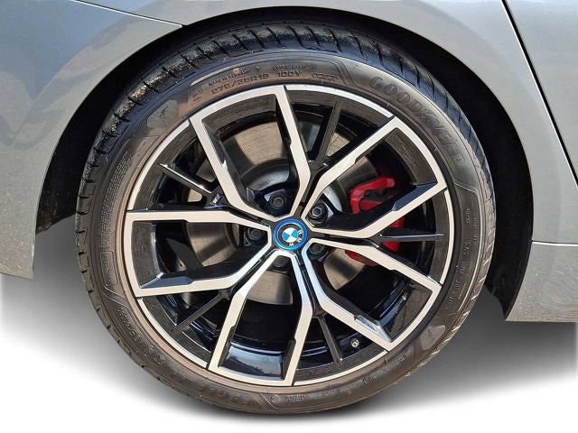 2023 BMW 5 Series 530e xDrive Plug-In Hybrid