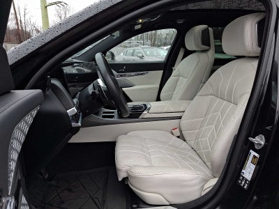 2024 BMW 7 Series 760i xDrive Sedan