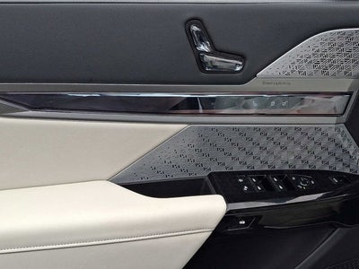 2024 BMW 7 Series 760i xDrive Sedan