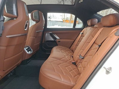 2023 BMW 7 Series 760i xDrive Sedan