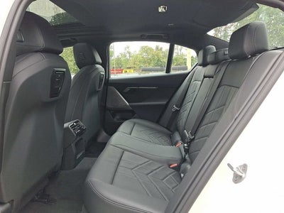 2026 BMW 5 Series 530i xDrive Sedan