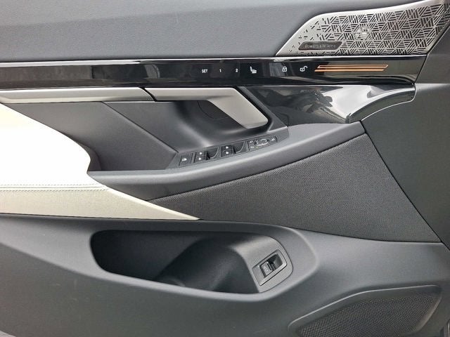 2025 BMW 5 Series 530i xDrive Sedan