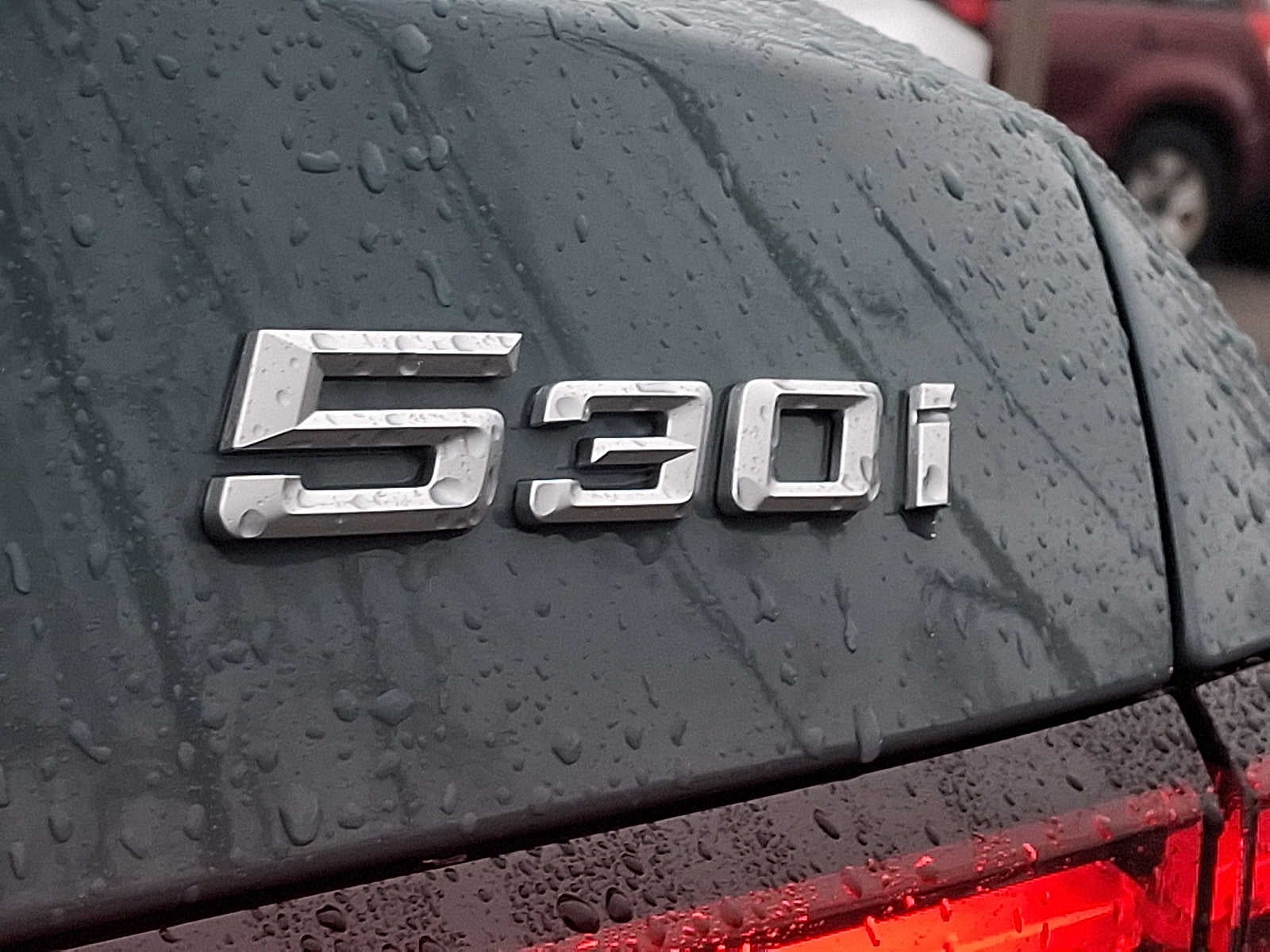 2025 BMW 5 Series 530i xDrive Sedan