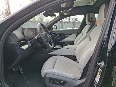 2025 BMW 5 Series 530i xDrive Sedan