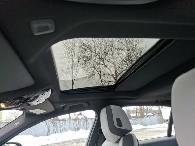 2025 BMW 5 Series 530i xDrive Sedan