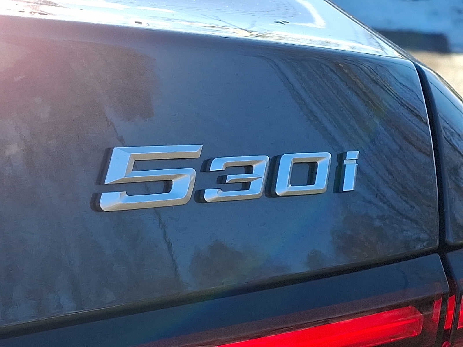 2025 BMW 5 Series 530i xDrive Sedan