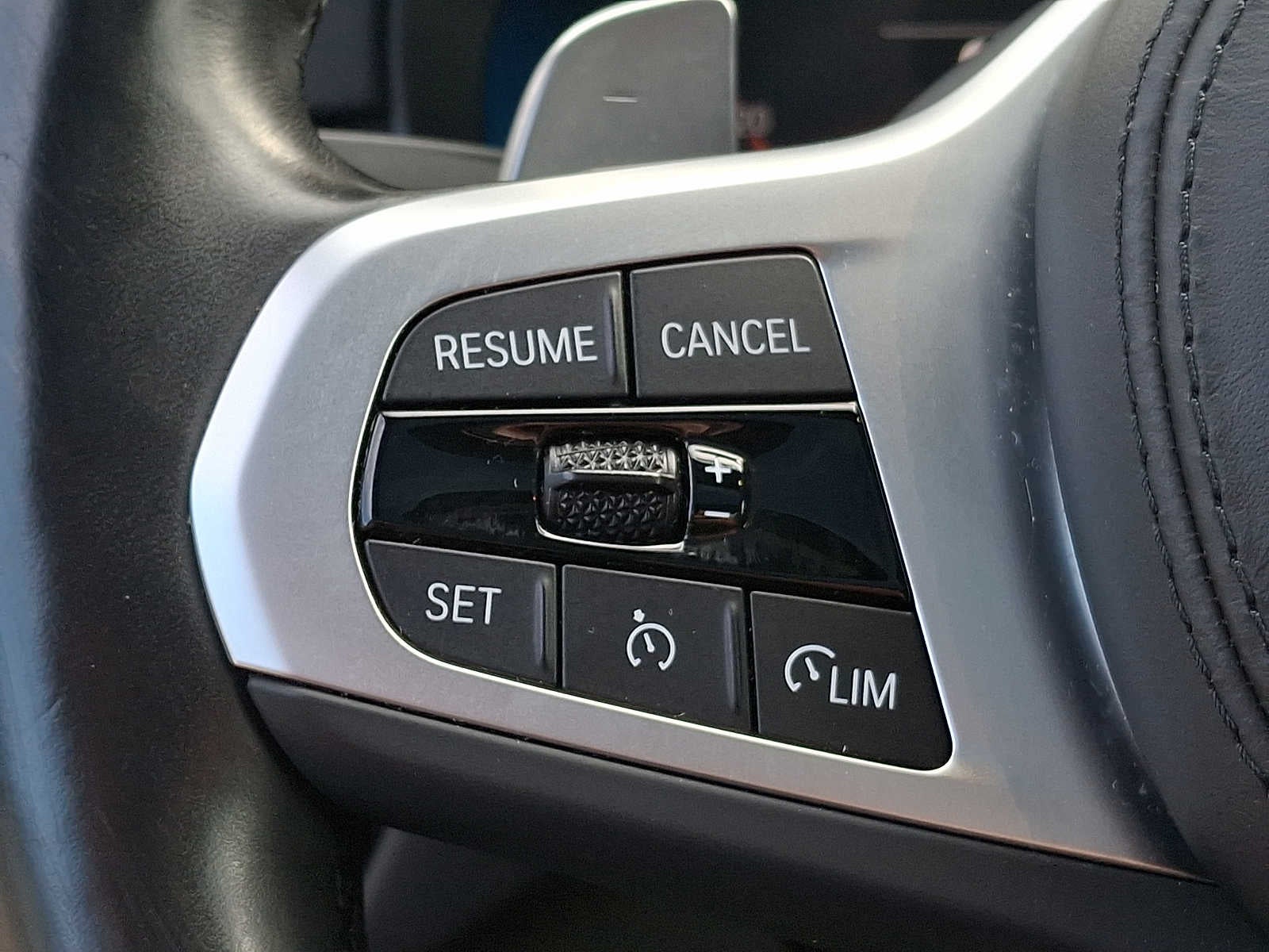 2023 BMW 5 Series 540i xDrive Sedan